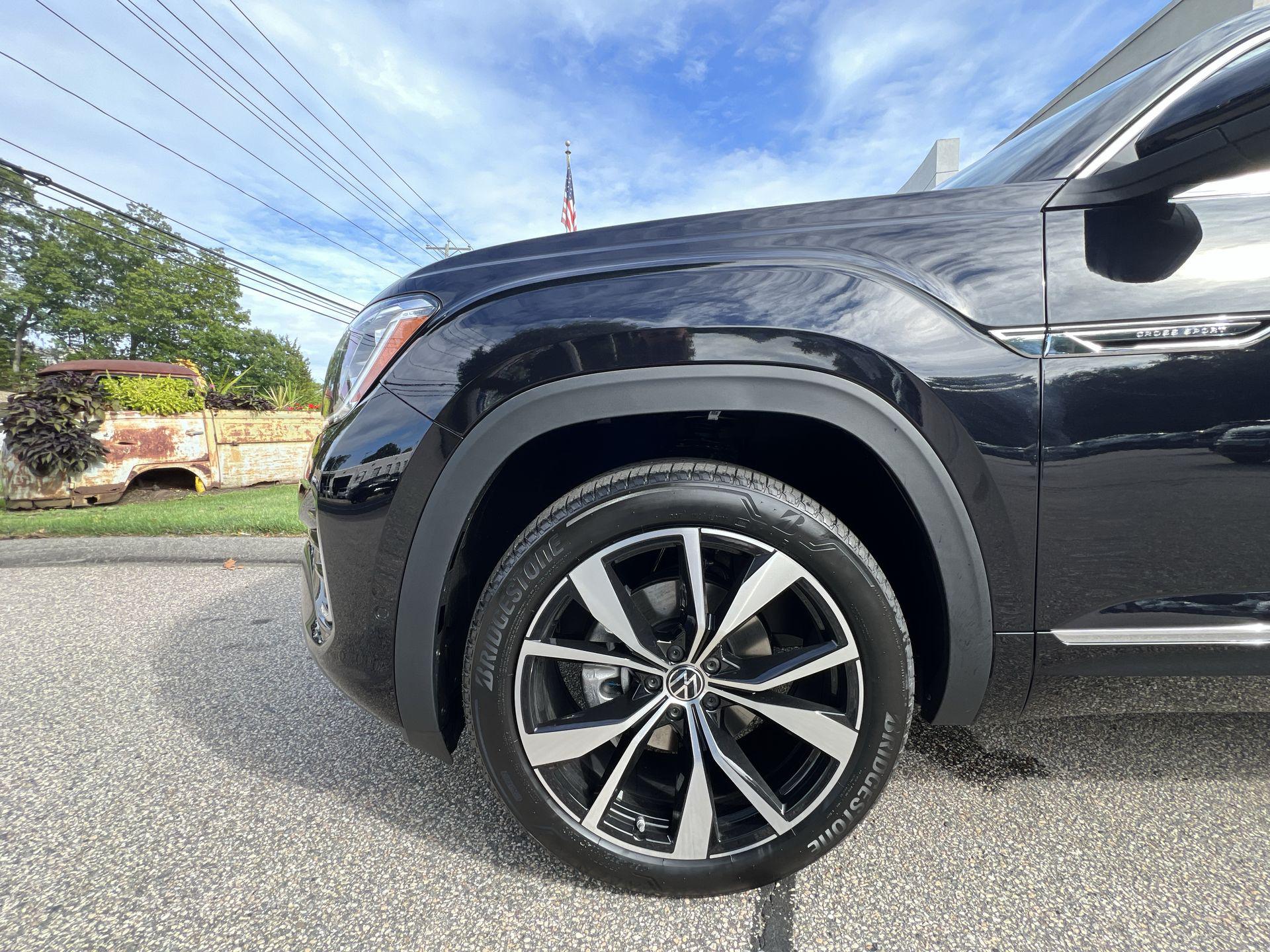 2026 Volkswagen Atlas Cross Sport SEL Premium R-LINE - Photo 10