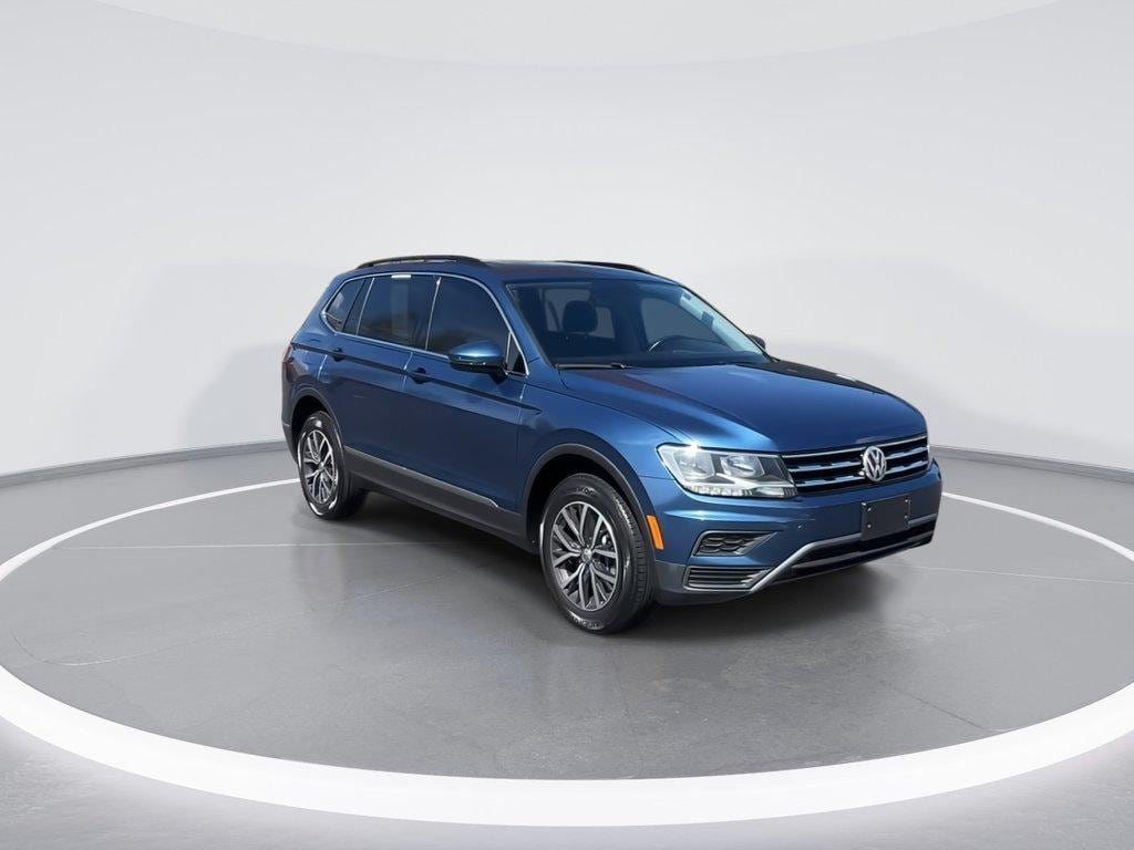 Used 2018 Volkswagen Tiguan SE with VIN 3VV2B7AX9JM200074 for sale in Glastonbury, CT