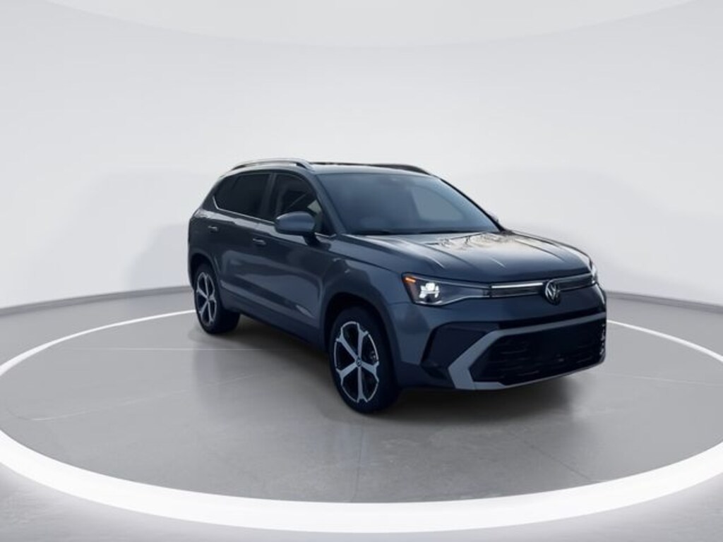New 2026 Volkswagen Taos 1.5T SEL SUV