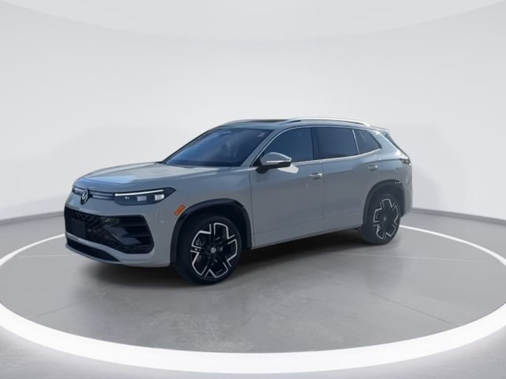 New 2026 Volkswagen Tiguan 2.0T SEL R-Line Turbo SUV