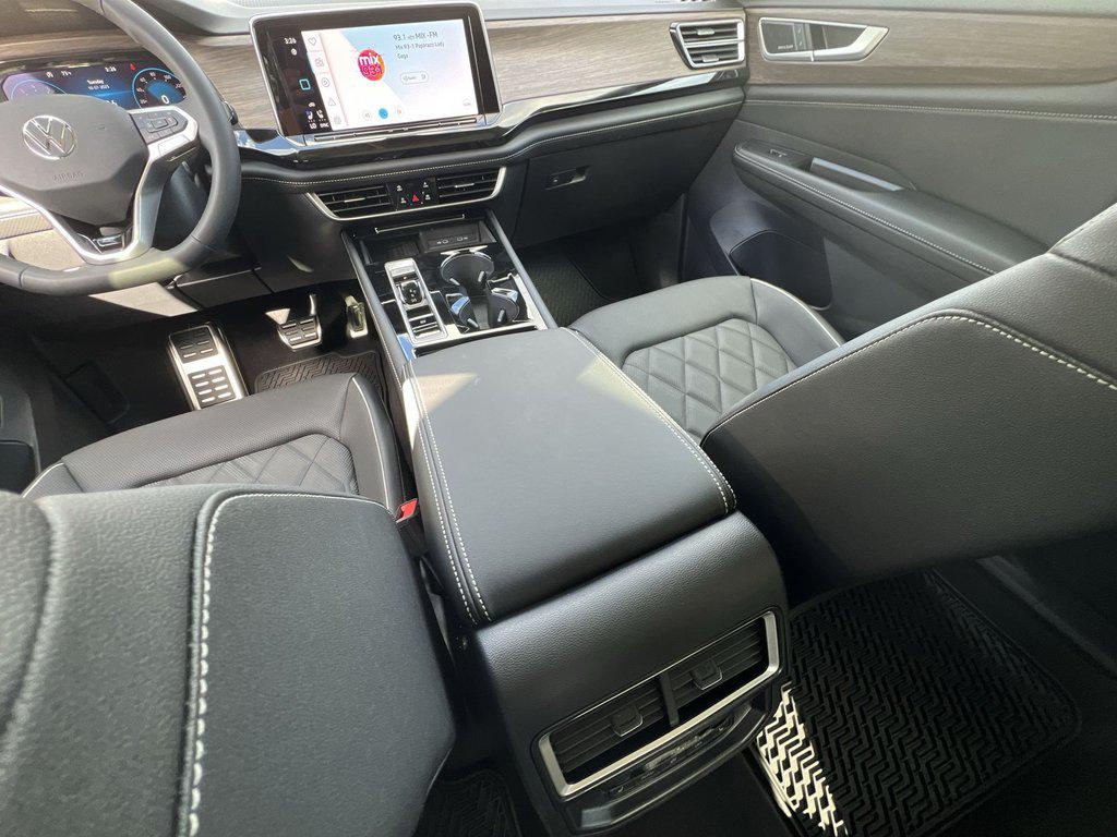 2026 Volkswagen Atlas SEL Premium R-Line - Photo 20