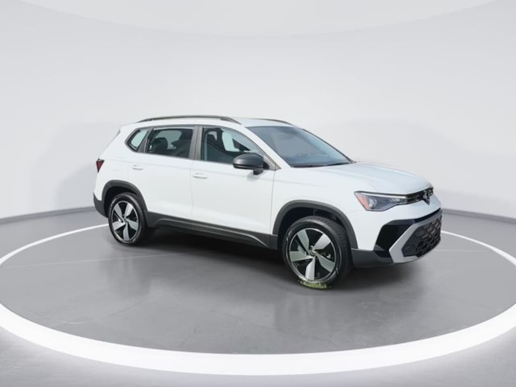 New 2025 Volkswagen Taos 1.5T S SUV
