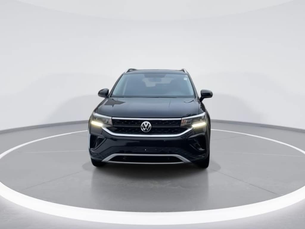 Certified 2022 Volkswagen Taos 1.5T SE SUV