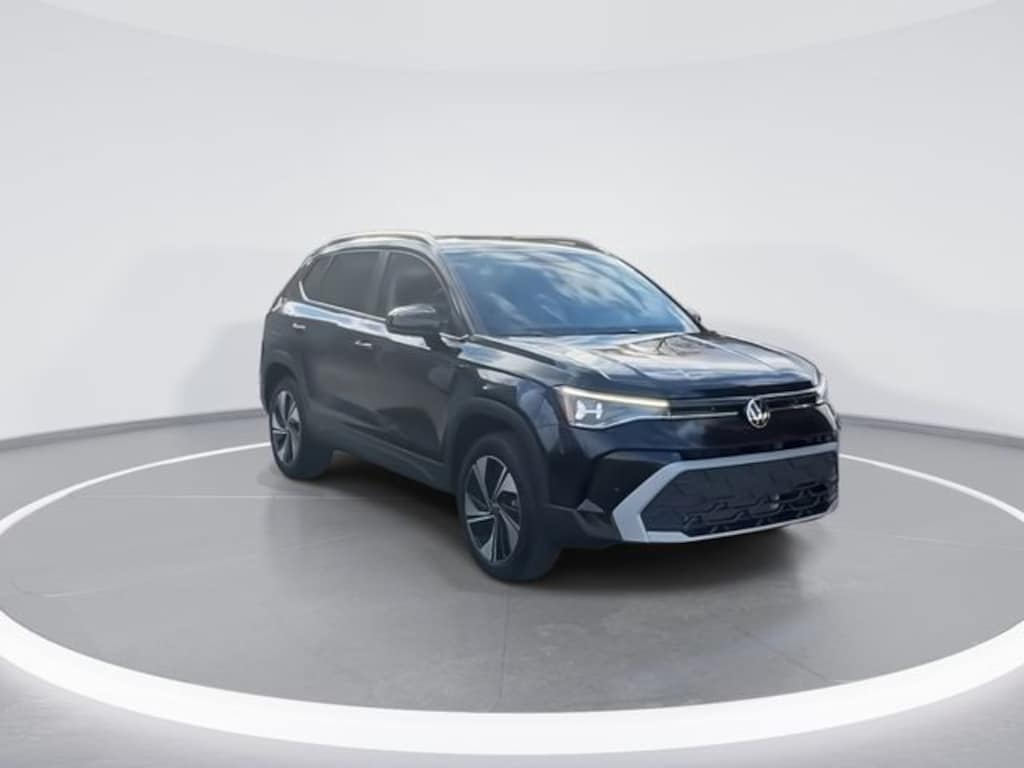 New 2026 Volkswagen Taos 1.5T SE SUV