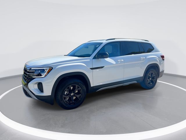 2026 Volkswagen Atlas Atlas Peak Edition's photo