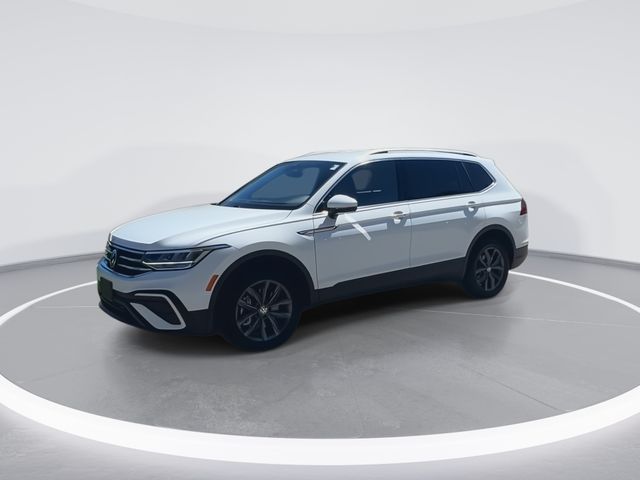 2022 Volkswagen Tiguan SE photo 4
