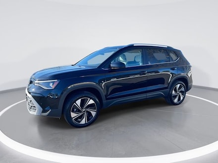 2025 Volkswagen Taos 1.5T SE Sport Utility