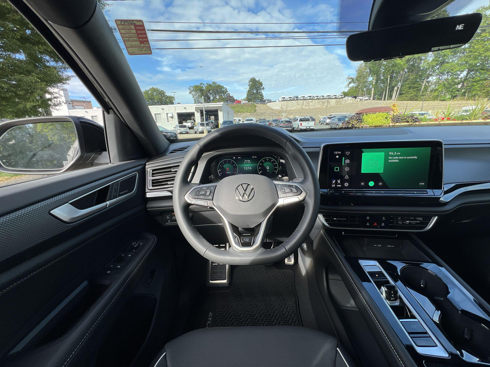 2026 Volkswagen Atlas Cross Sport SEL Premium R-LINE - Photo 14