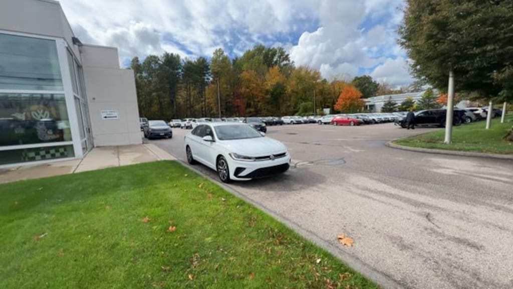 New 2026 Volkswagen Jetta 1.5T Sport Sedan