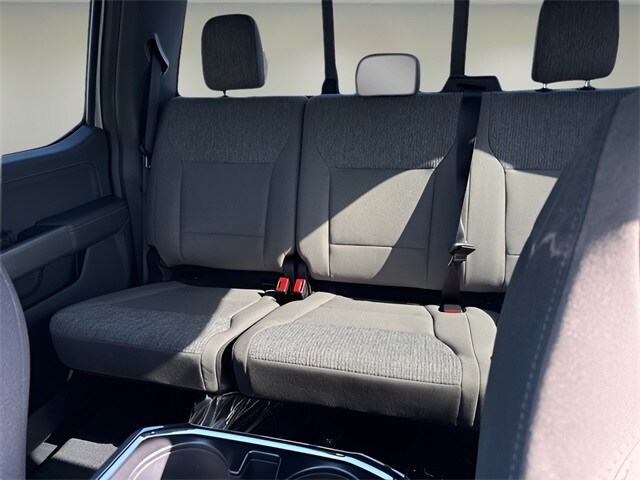 2025 Ford F-150 XLT photo 4