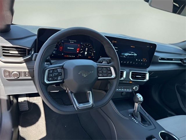 2025 Ford Mustang GT Premium Convertible - Photo 23