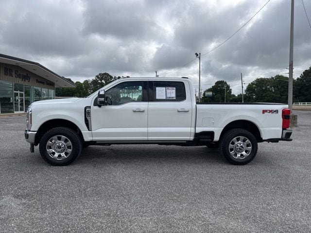 2025 Ford F-250 Lariat 4x4 Crew Cab 6-3/4' Box's photo