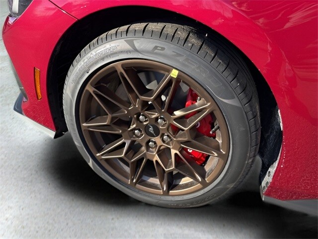 2025 Ford Mustang GT Premium photo 4