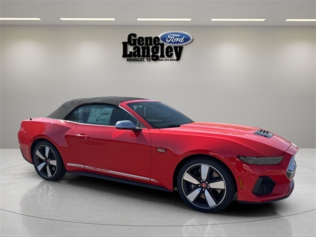 2025 Ford Mustang GT Premium Convertible - Photo 11