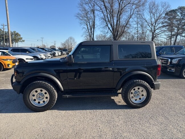 2023 Ford Bronco Base SUV