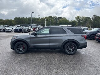 2025 Ford Explorer ST-Line SUV