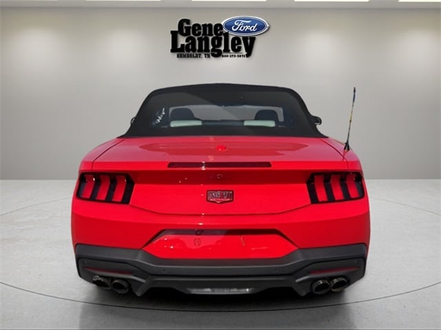 2025 Ford Mustang GT Premium Convertible - Photo 19