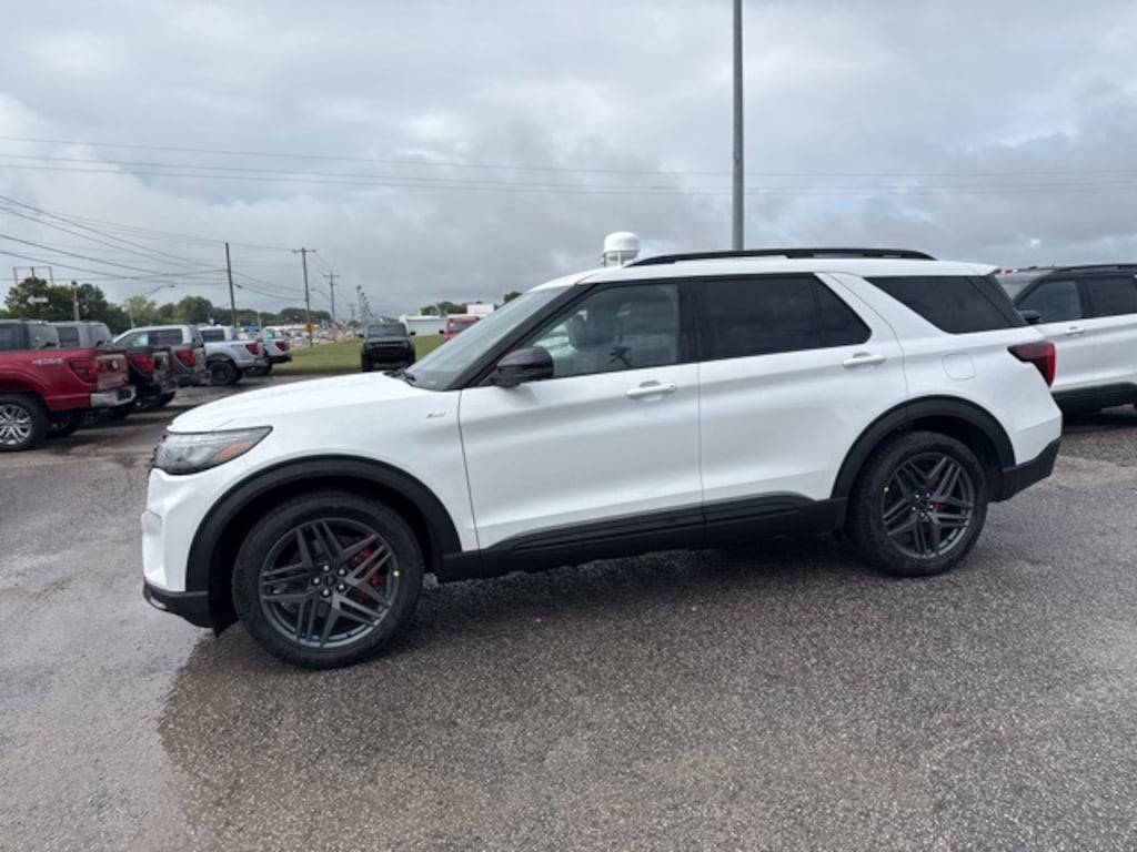 New 2025 Ford Explorer ST-Line SUV