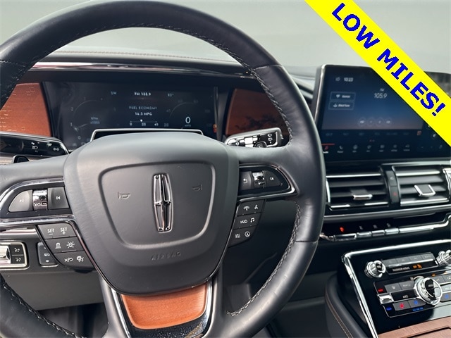 Used 2024 Lincoln Navigator Black Label with VIN 5LMJJ2TG6REL05064 for sale in Humboldt, TN