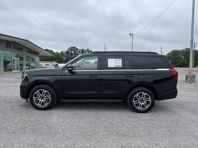 2025 Ford Expedition Active 4x4's photo