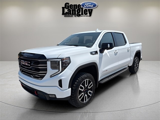 Used 2025 GMC Sierra 1500 AT4 with VIN 3GTUUEE83SG272980 for sale in Humboldt, TN