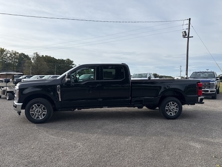 2026 Ford Super Duty F-350&reg; Lariat&reg; TRUCK