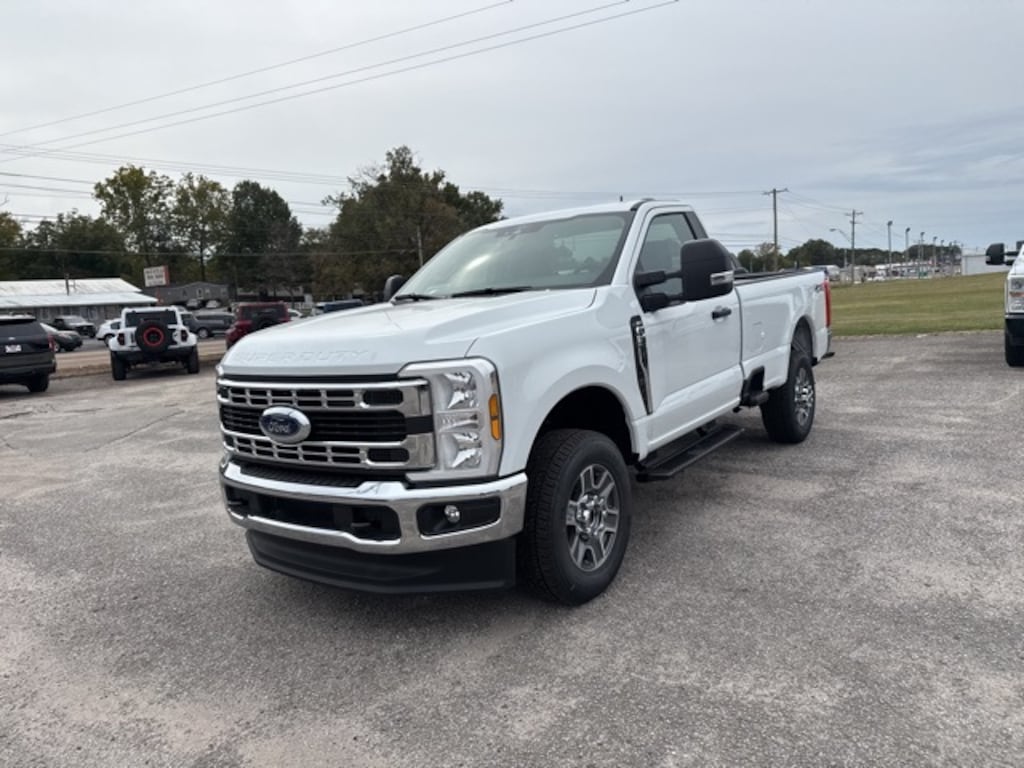 New 2025 Ford Super Duty F-350 XLT TRUCK