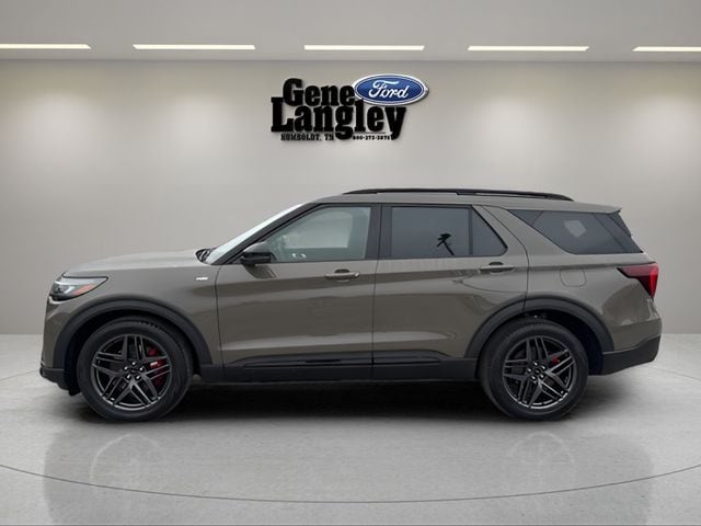 2026 Ford Explorer ST-LINE RWD's photo
