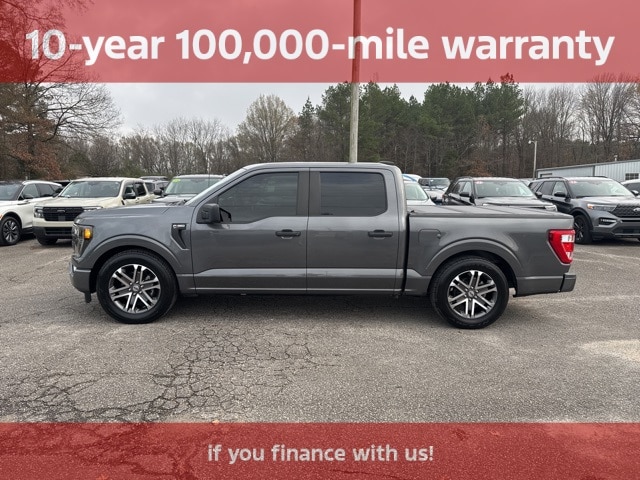 2022 Ford F-150 XL's photo