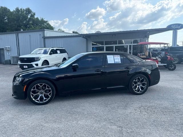 Used 2018 Chrysler 300 Touring with VIN 2C3CCAAGXJH293333 for sale in Humboldt, TN