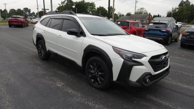2025 Subaru Outback Onyx Edition's photo