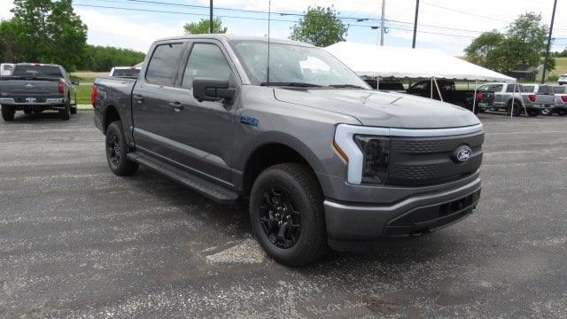 2025 Ford F-150 Lightning TRUCK 