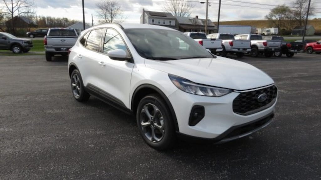 New 2026 Ford Escape Hybrid ST-Line Select SUV