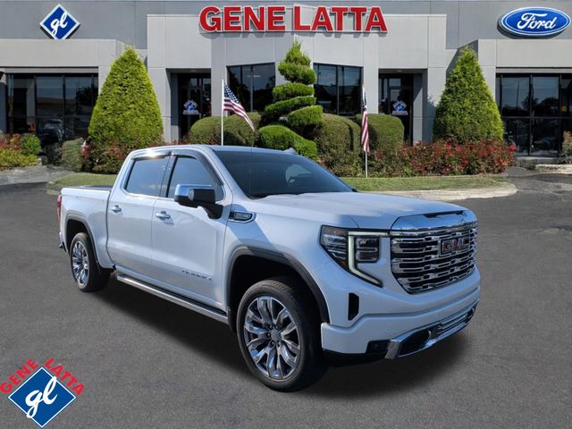 2023 GMC Sierra 4WD Crew Cab Short Box Denali's photo