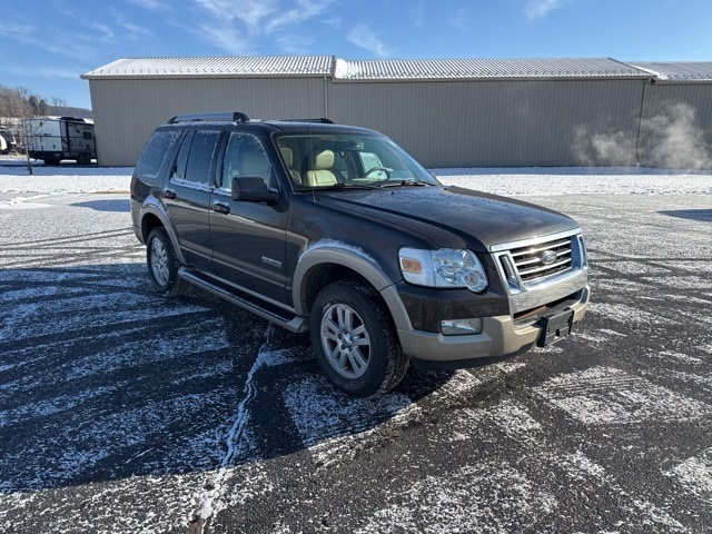 2006 Ford Explorer Eddie Bauer's photo