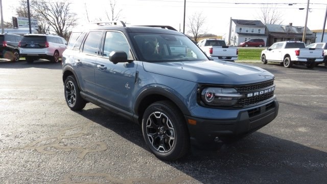 2025 Ford Bronco Sport Outer Banks's photo