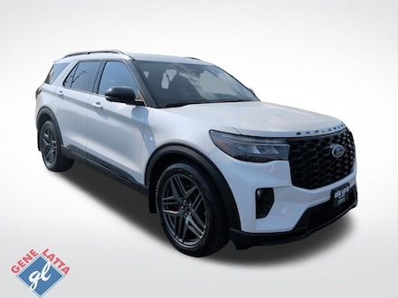 2025 Ford Explorer ST SUV