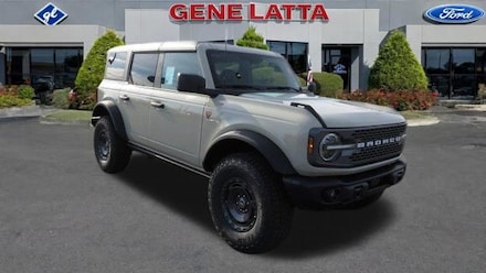 2025 Ford Bronco Badlands SUV