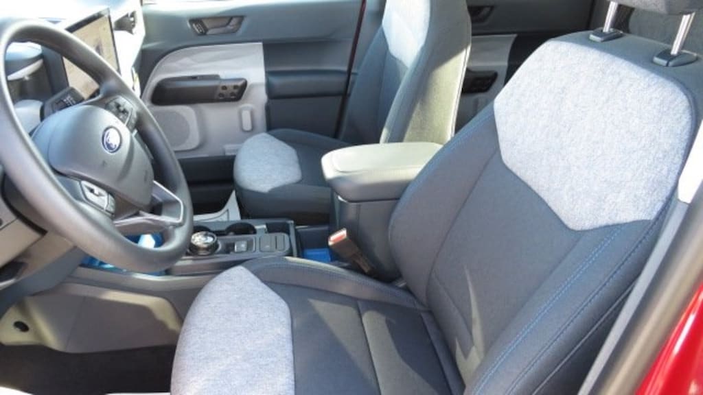 New 2025 Ford Maverick XLT Truck