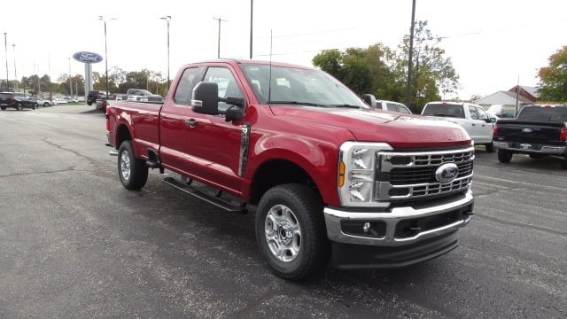 2026 Ford F-250 Super Duty XL's photo