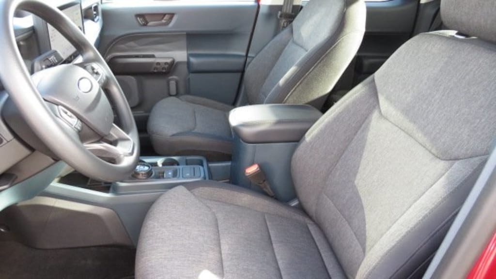 Used 2025 Ford Maverick XLT Truck