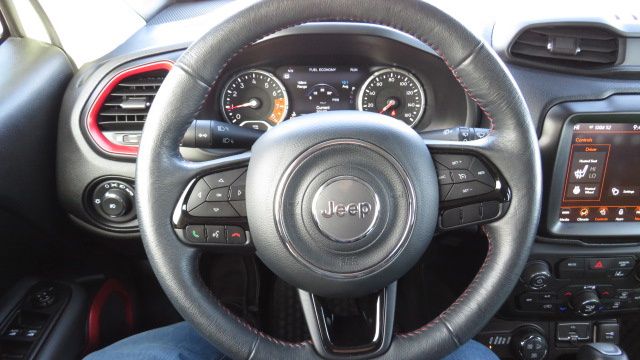 2022 Jeep Renegade Trailhawk - Photo 23
