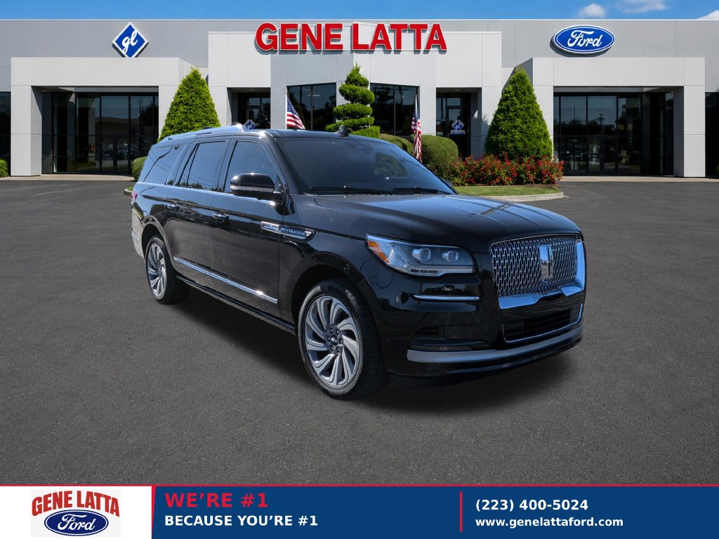 2022 Lincoln Navigator
