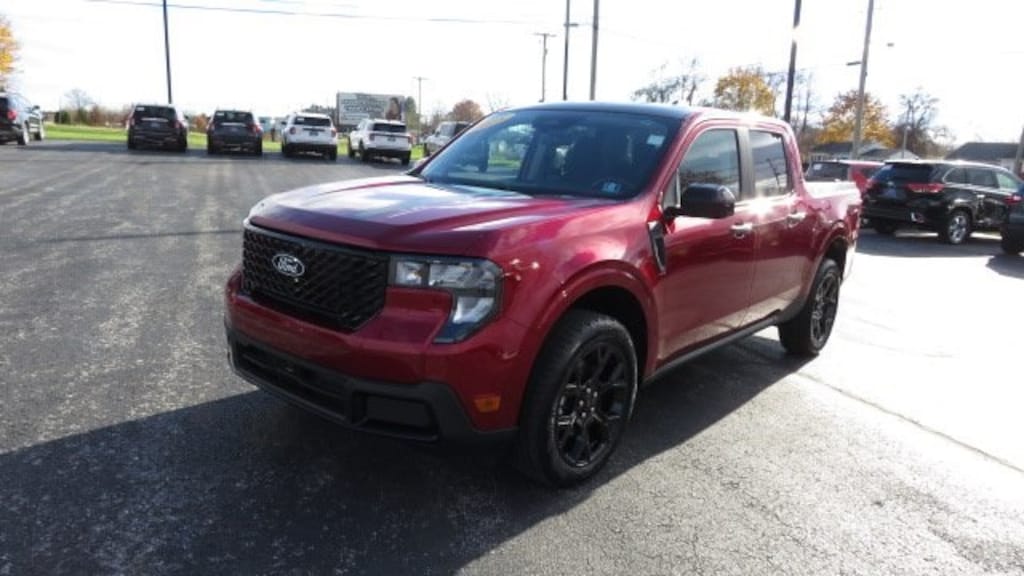 Used 2025 Ford Maverick XLT Truck