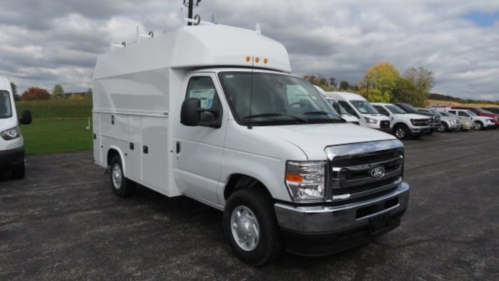 New 2026 Ford E-350SD Base Cab/Chassis