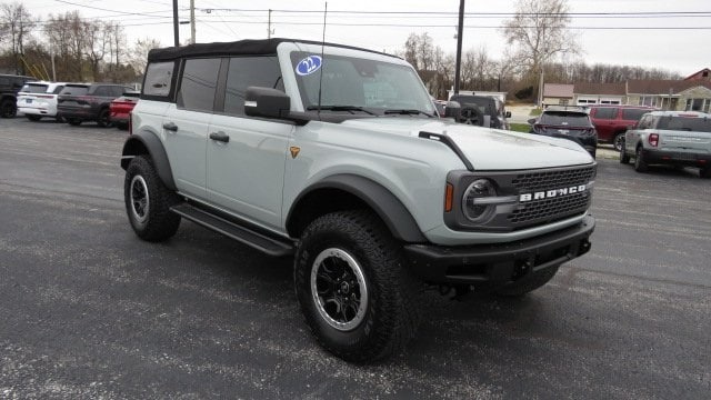 2022 Ford Bronco 4-Door Badlands's photo