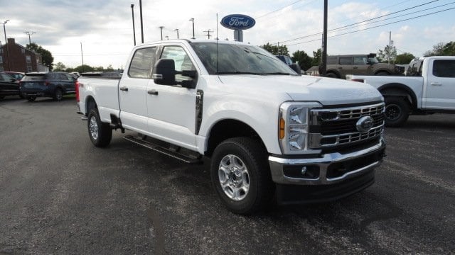 2026 Ford F-350 Super Duty XLT's photo