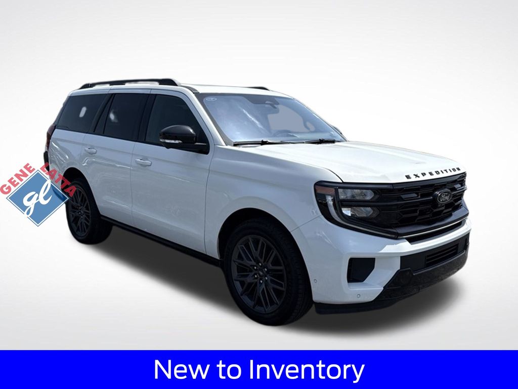 2025 Ford Expedition Platinum 4x4's photo
