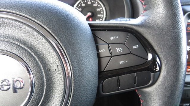 2022 Jeep Renegade Trailhawk - Photo 24