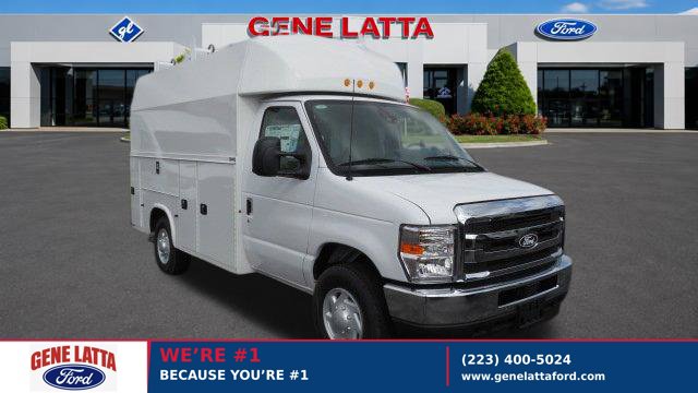 2026 Ford E-350SD Base Cab/Chassis